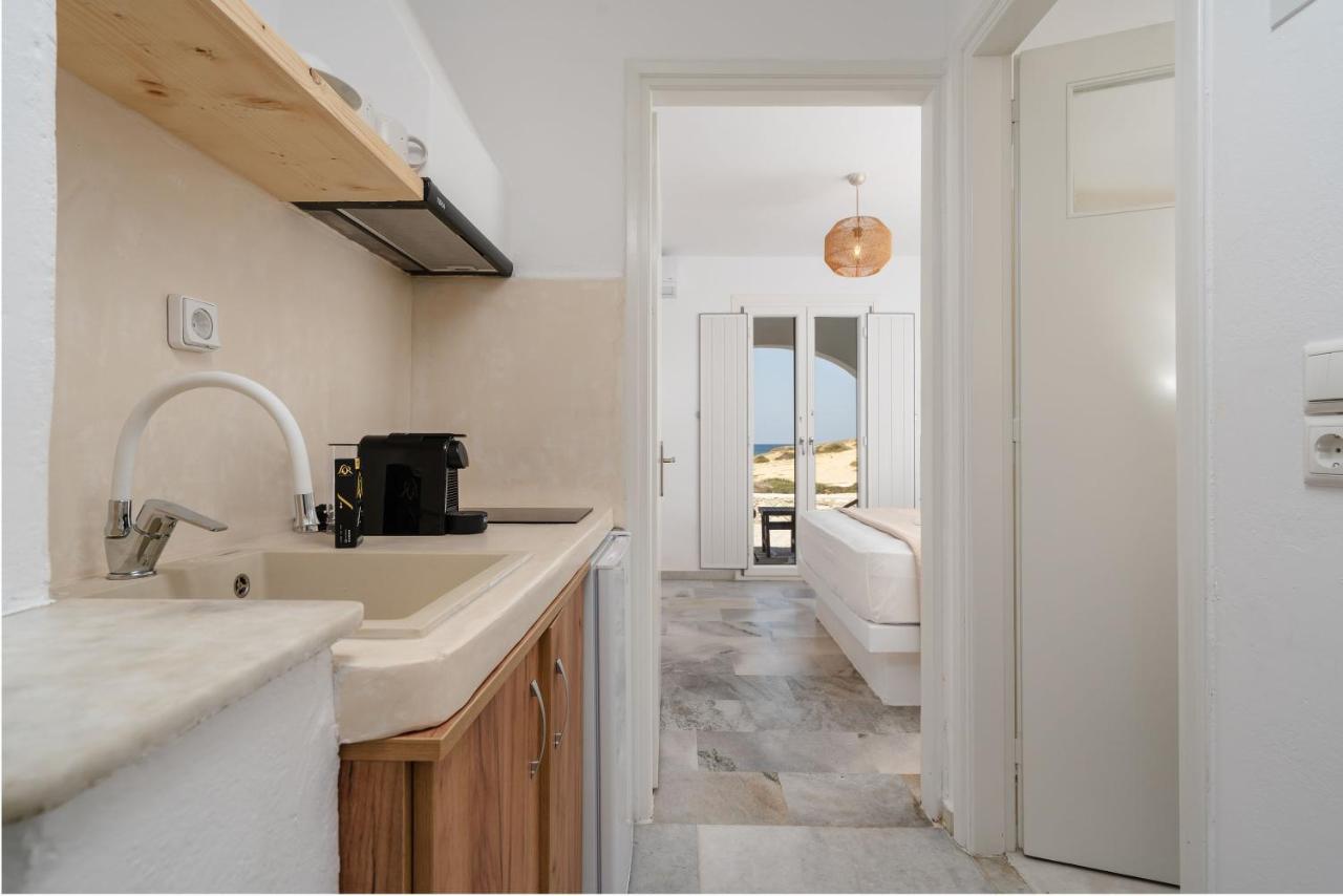 Celestial Seaview Apartments- Ariadne Naxos City Экстерьер фото